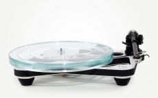 Rega Planar 8 + Neo PSU incl.Rega Nd7