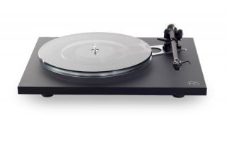 Rega Planar 6 mit Rega Nd5 + NEO PSU MKII Netzteil